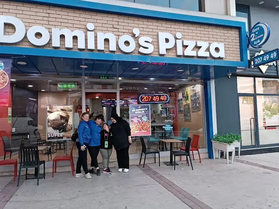 Domino's Pizza Karabağlar