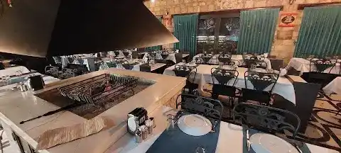 Güneşte kahvaltı fasıl restorant