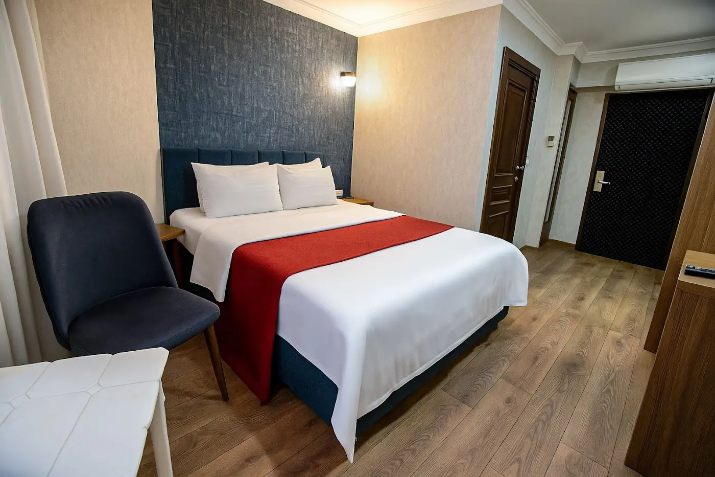 Red Green İzmir Karşıyaka Konaklama