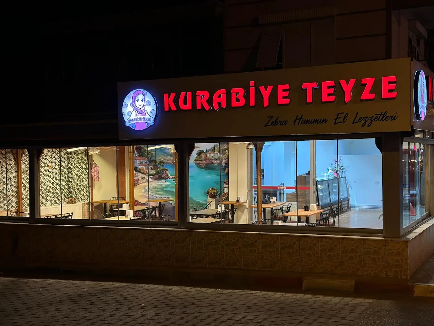 Kurabiye Teyze