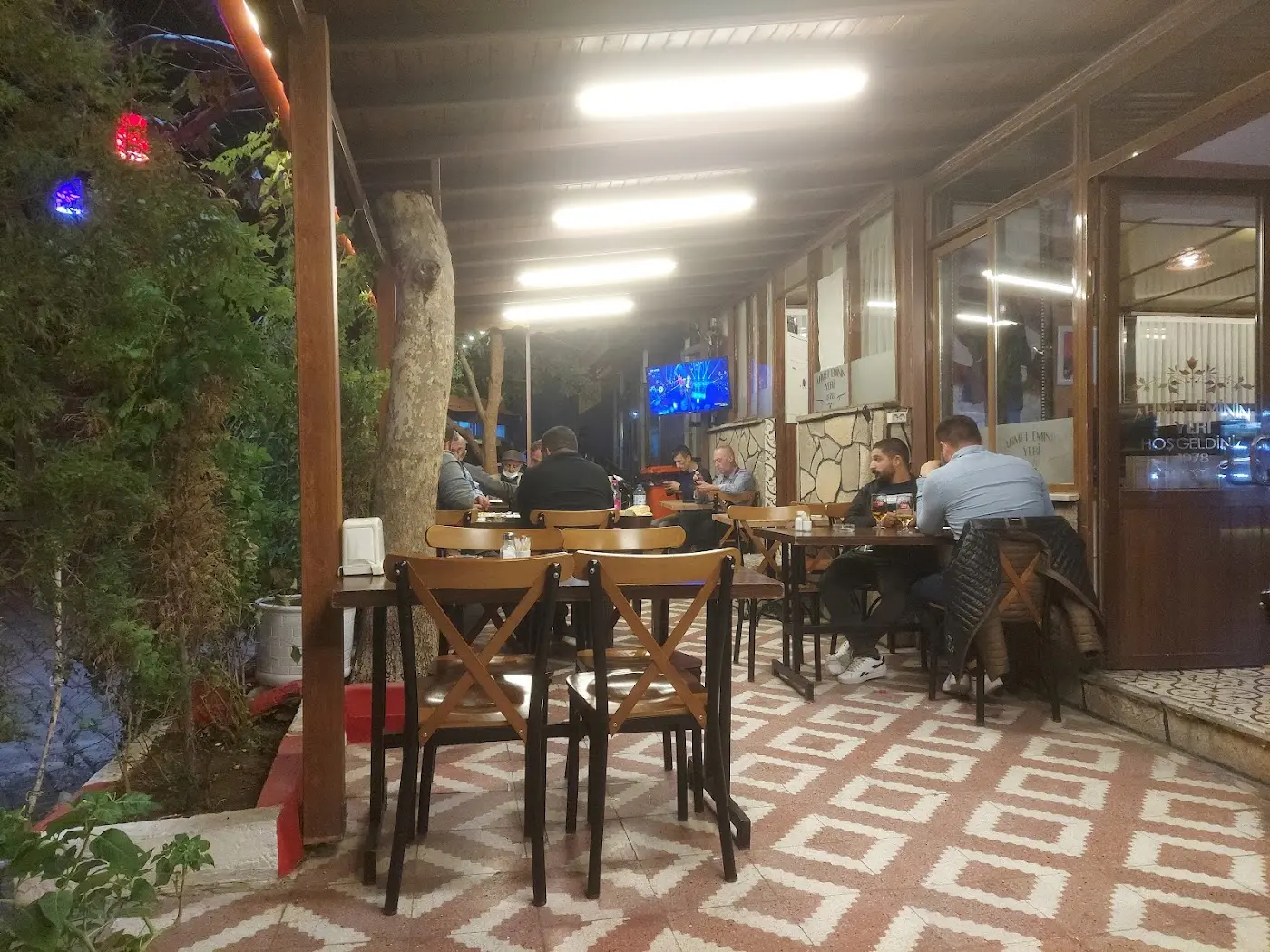 Özkan Restaurant