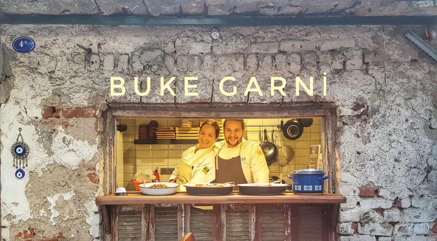 Buke Garni Restaurant