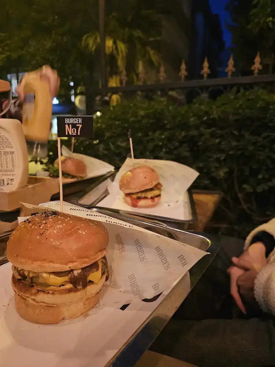 Burger No7 Alsancak fotoğraf 3