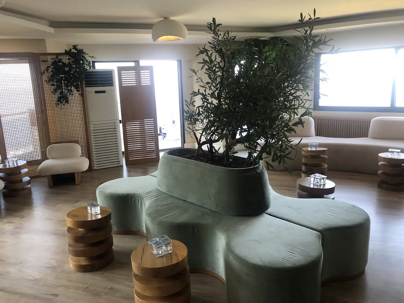 İzmir Klinik