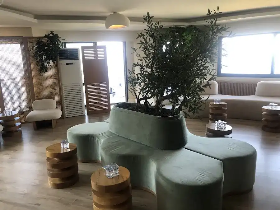 İzmir Klinik