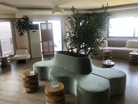 İzmir Klinik