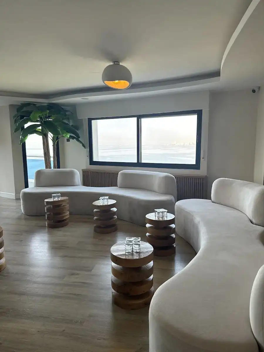 İzmir Klinik fotoğraf 2