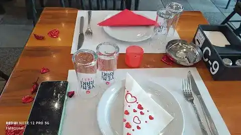 Konak Cafe Restaurant fotoğraf 3