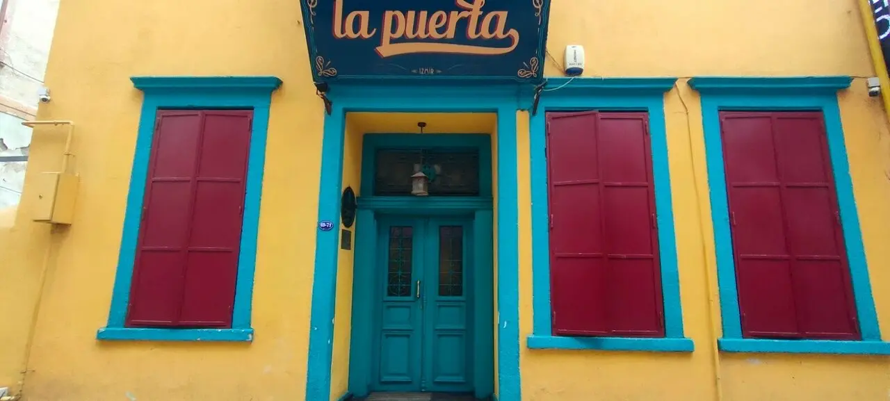La Puerta Alsancak