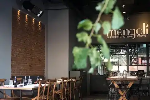 Mengoli Restaurant