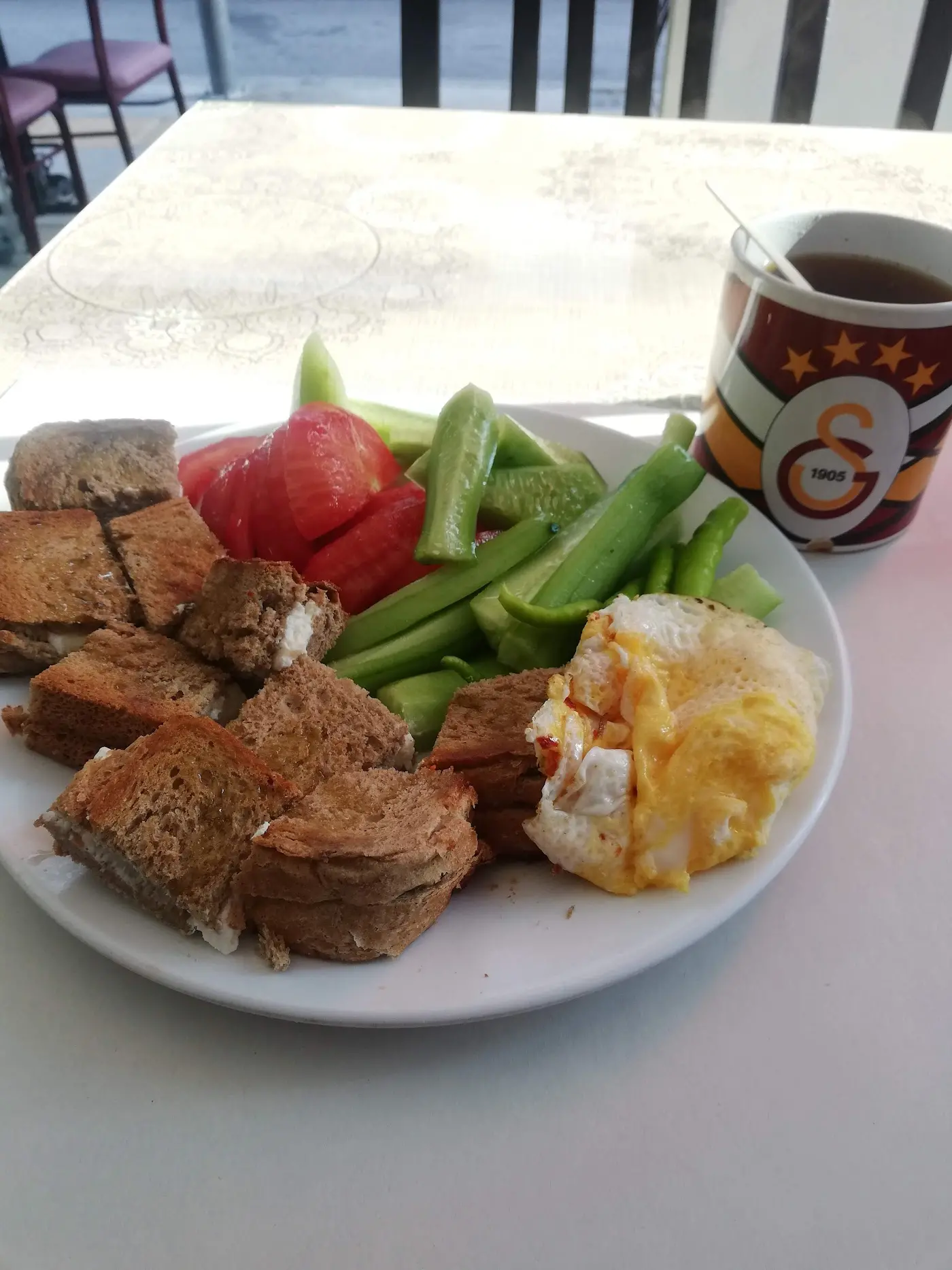 Tombik Fast Food