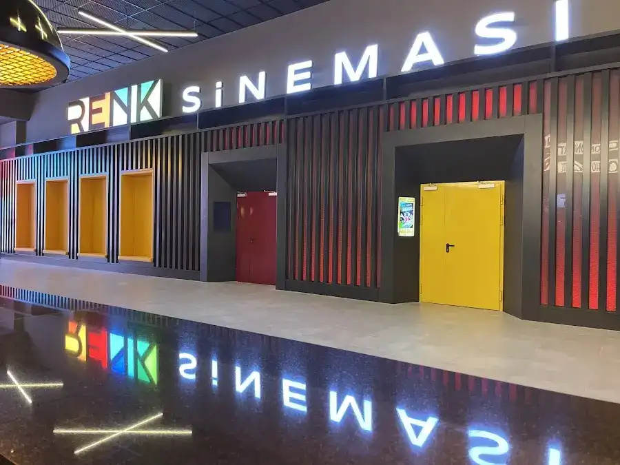Renk Sineması fotoğraf 2