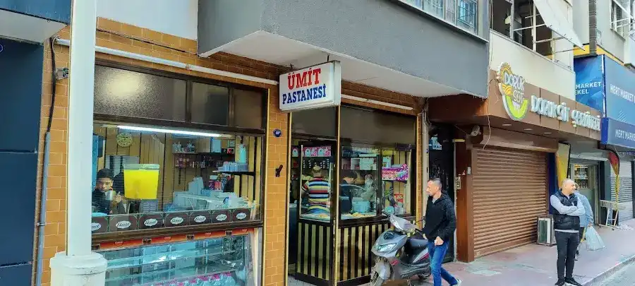 Ümit Pastanesi