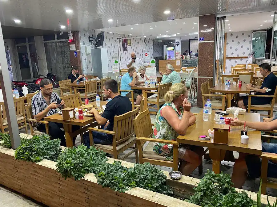 Özaydın Pide & Çorba Narlıdere