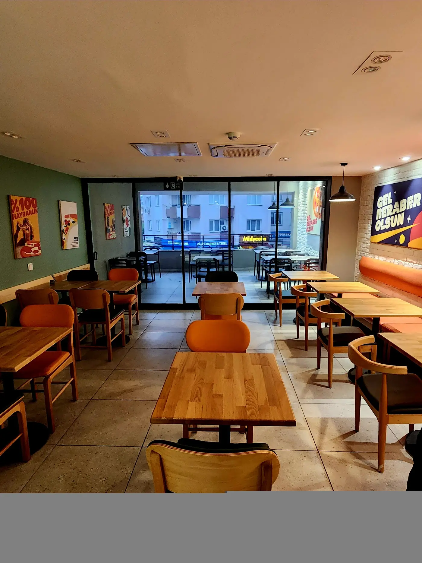 Terra Pizza İzmir Selçuk Atatürk