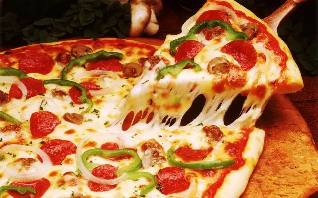 Pasaport Pizza Tire fotoğraf 2