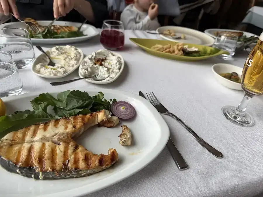 AKIN'IN YERİ BALIK RESTAURANT fotoğraf 2