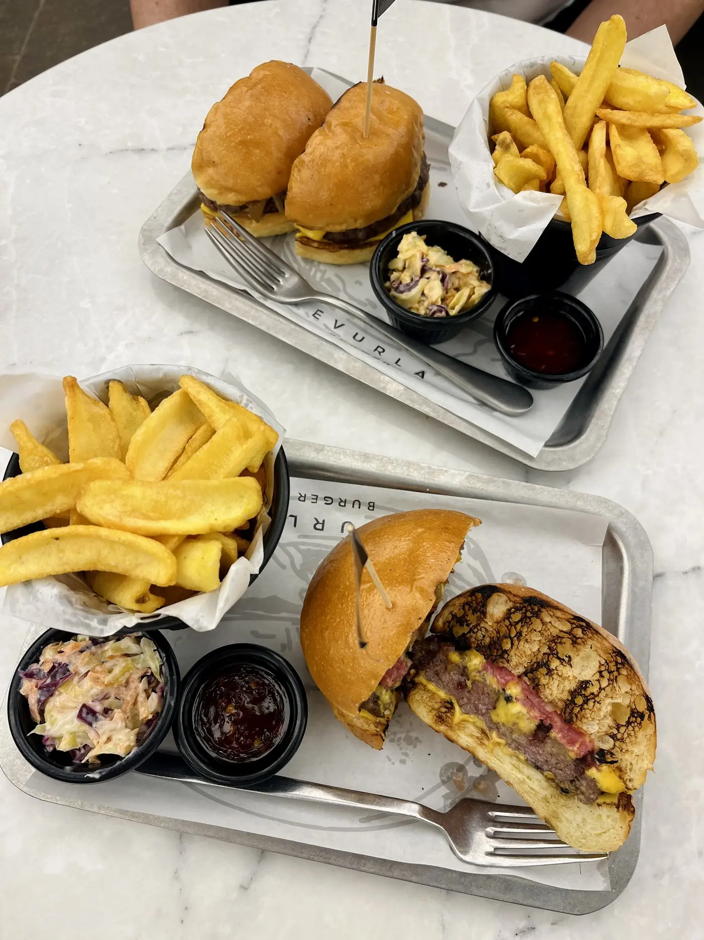 EV URLA BURGER fotoğraf 3