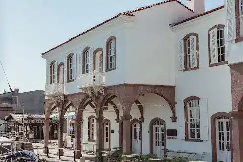 Gümrük Urla