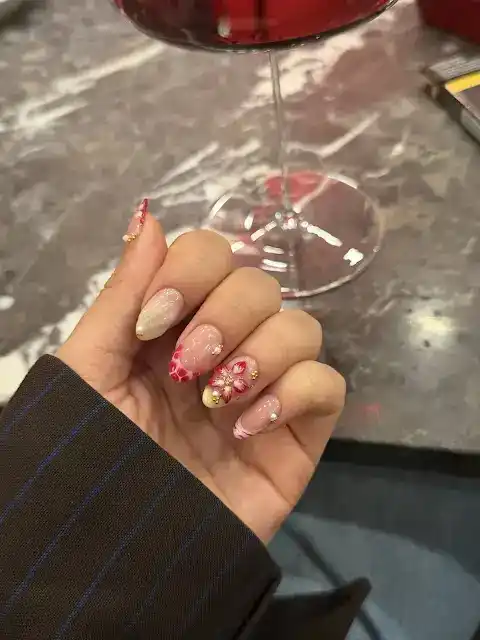 Velora Beauty Studio Ezgi Özanay fotoğraf 3