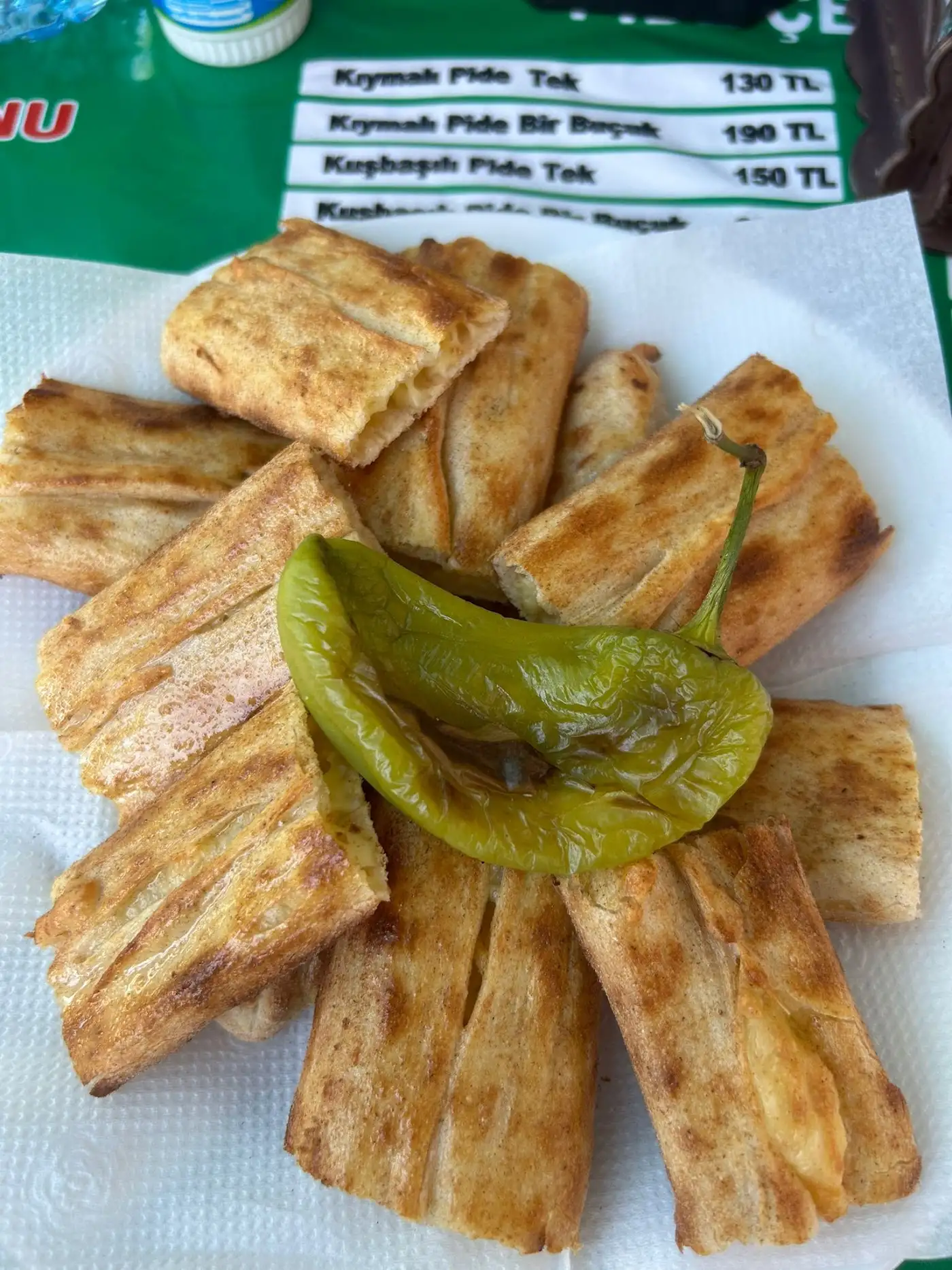 Enisoğulları Pide Salonu fotoğraf 2
