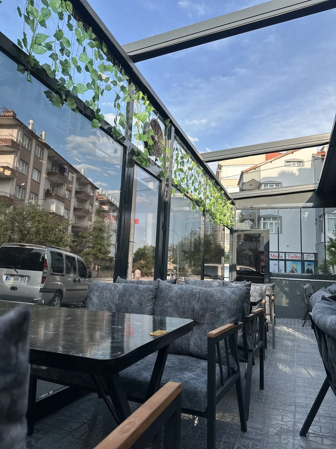 DARKLION LOUNGE
