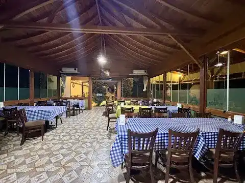 Efsane Balık & Et Lokantası