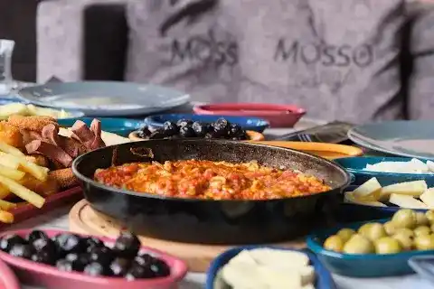 Mosso Lounge
