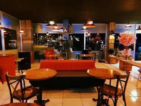 C&M Street Coffee