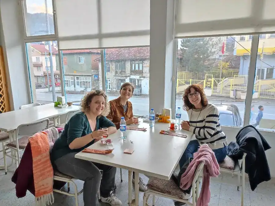 Derebucak Lokantası