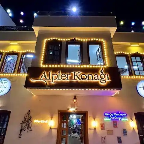 Alpler Konağı