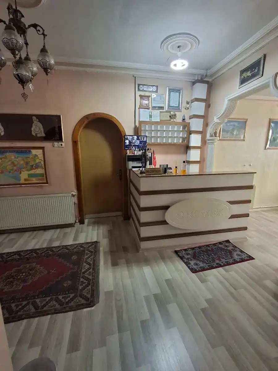 Konya Petek Otel l En Uygun Konya Otelleri ve Fiyatları fotoğraf 3