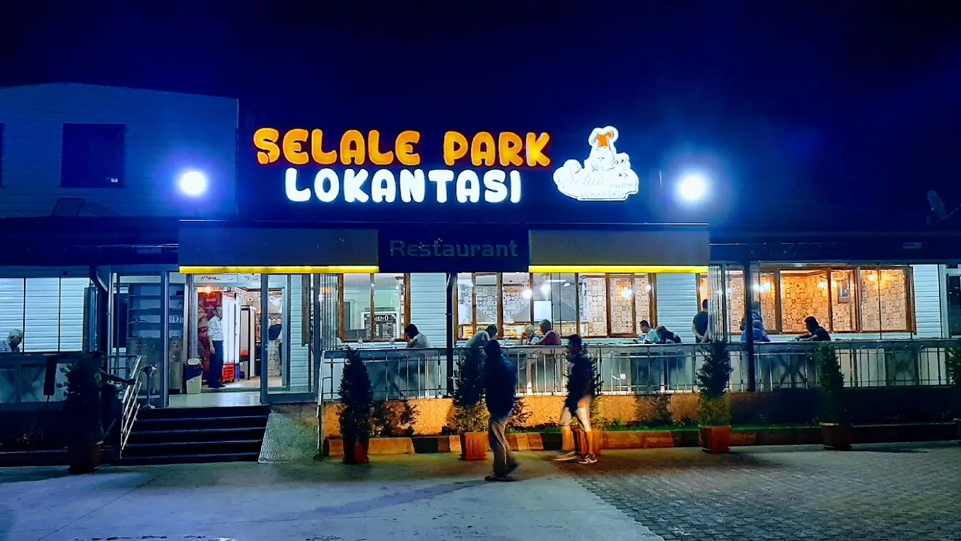 Şelale park lokantası