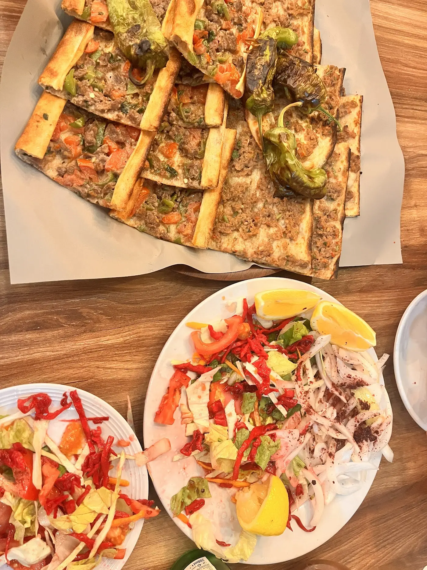 ASYA Etliekmek ve Lahmacun Salonu KONYA ETLİEKMEĞİ fotoğraf 2