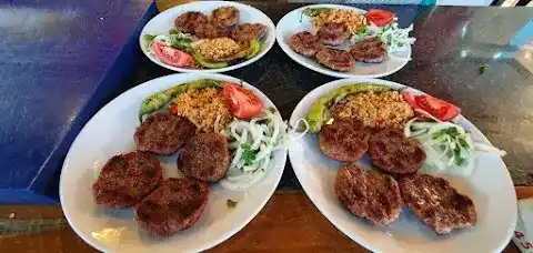 Havuzlu Bahçe Balık ve Kebap fotoğraf 2