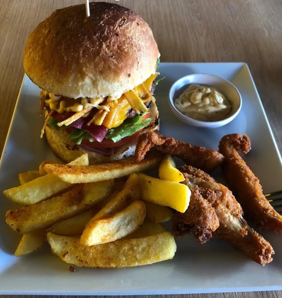 Gusto Burger & Pizza fotoğraf 2