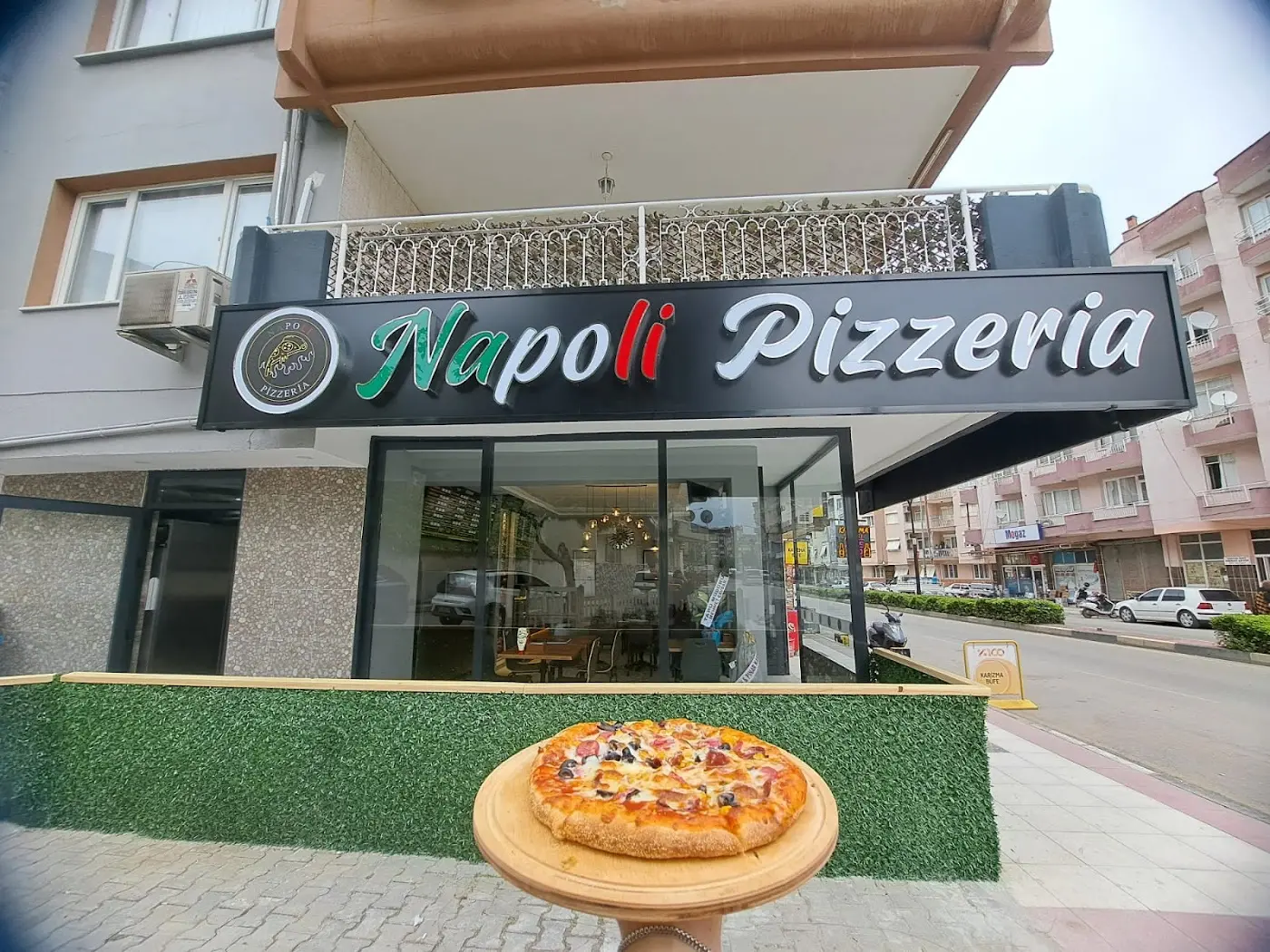 Napoli Pizzeria