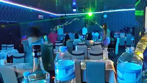 Saki Restorant Night Clup