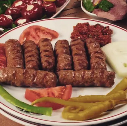 SARIGÜL RESTAURANT fotoğraf 2