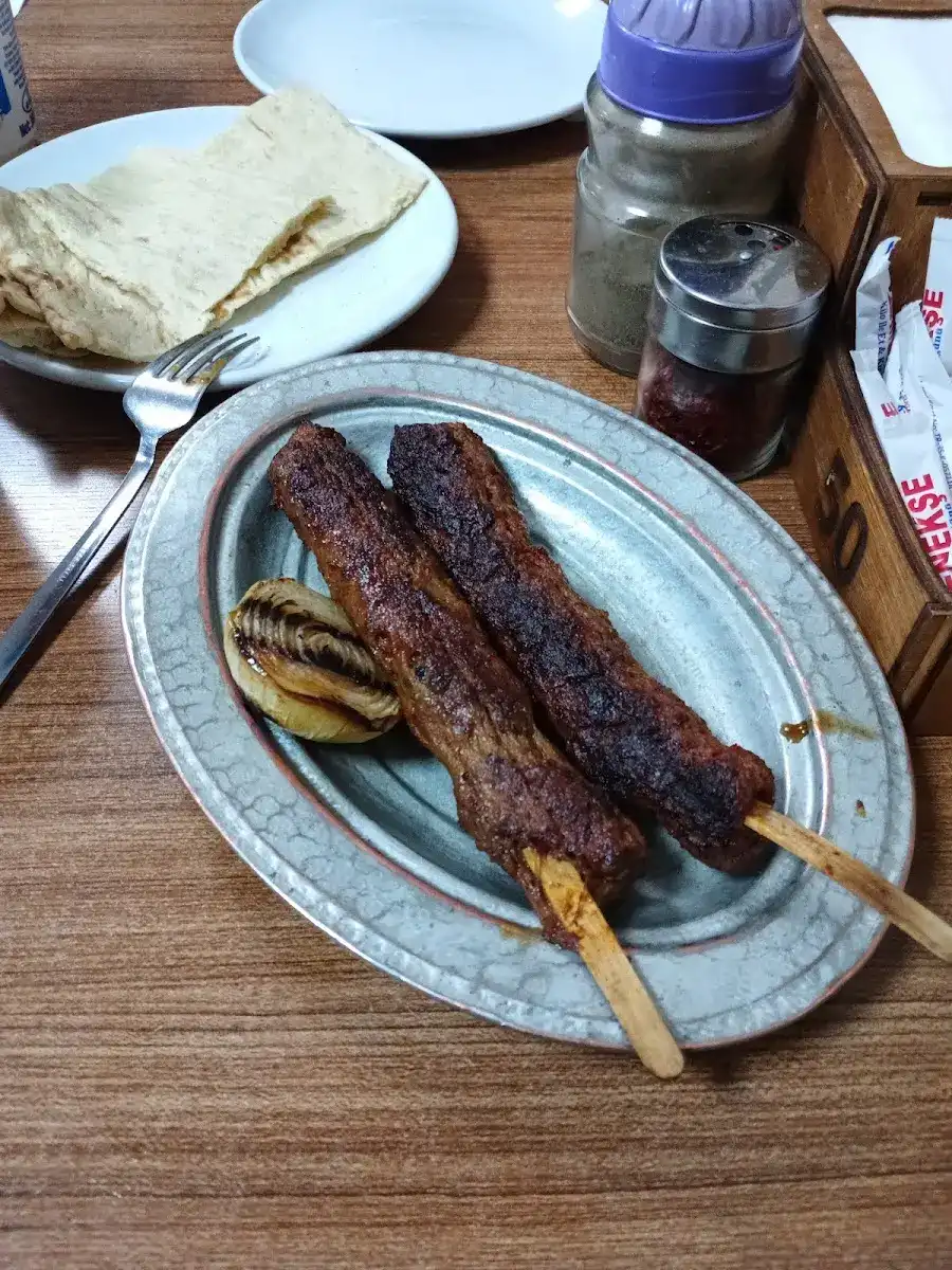 Menekşe Kasap Lokantası fotoğraf 2