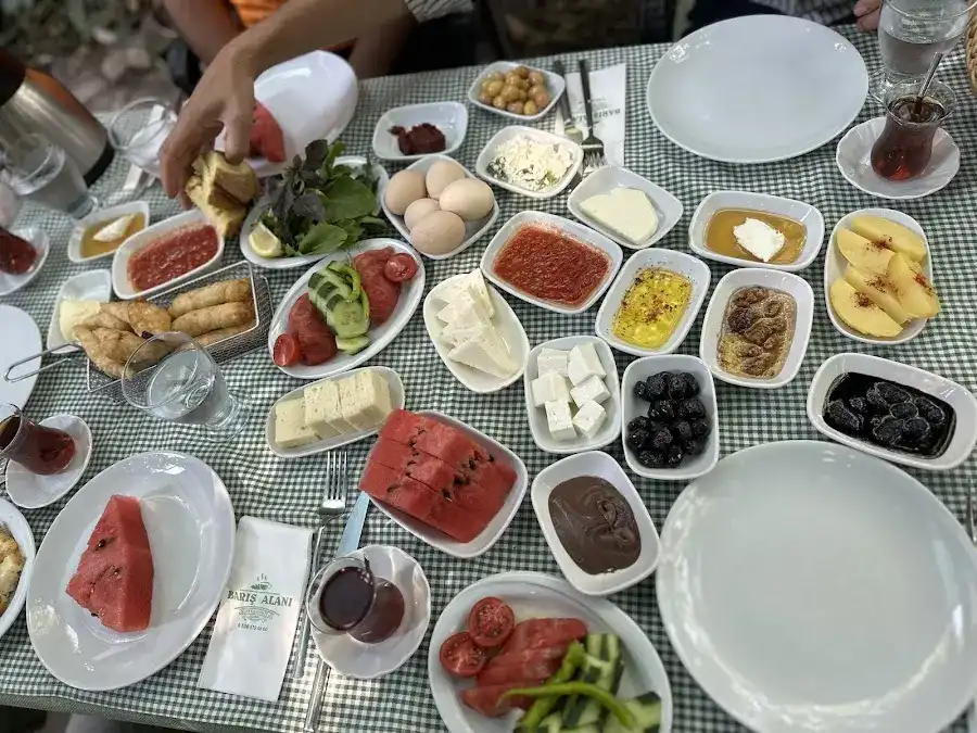 Barış Alanı Cafe ve Kahvaltı fotoğraf 2