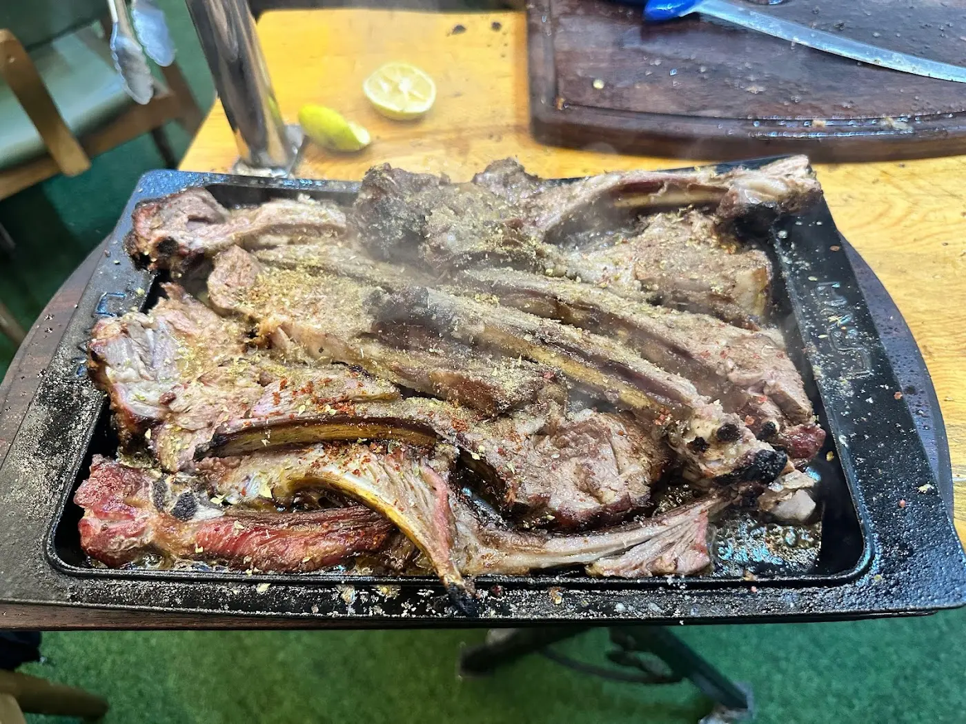 Emret Steakhouse (Keçiliköy Şubesi) fotoğraf 2