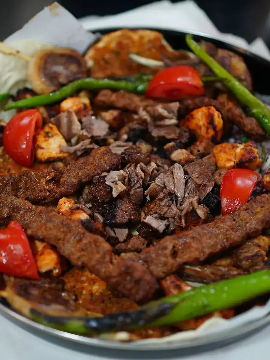 Çınar Pide Kebap Salonu fotoğraf 2