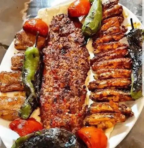URFA KEBAP VE DÖNER fotoğraf 2