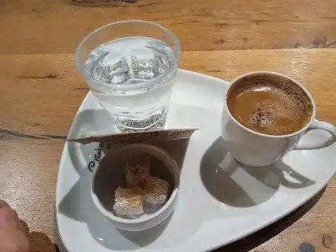 Manisa Çetinkaya Pastanesi fotoğraf 3