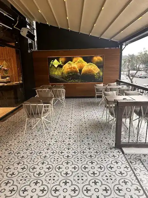 Manisa Fıstık 27 Ayar Baklavaları