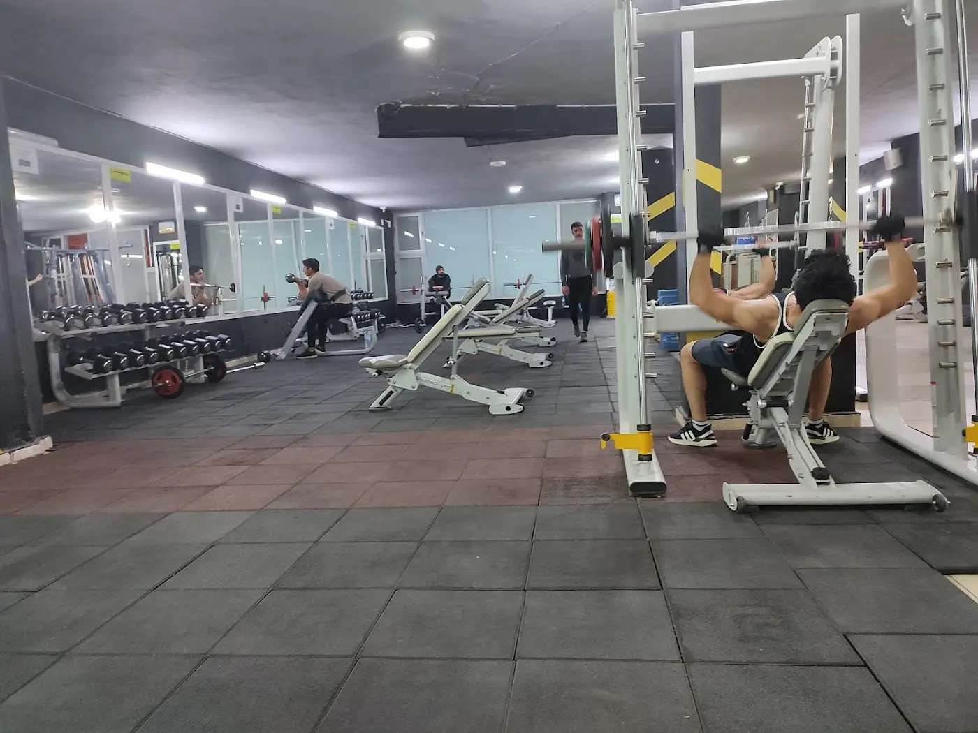 Life Clup Fitness