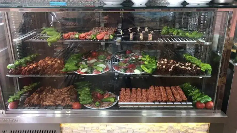 Celal Usta Adana Kebap Ve Yöresel Yemek Salonu fotoğraf 3