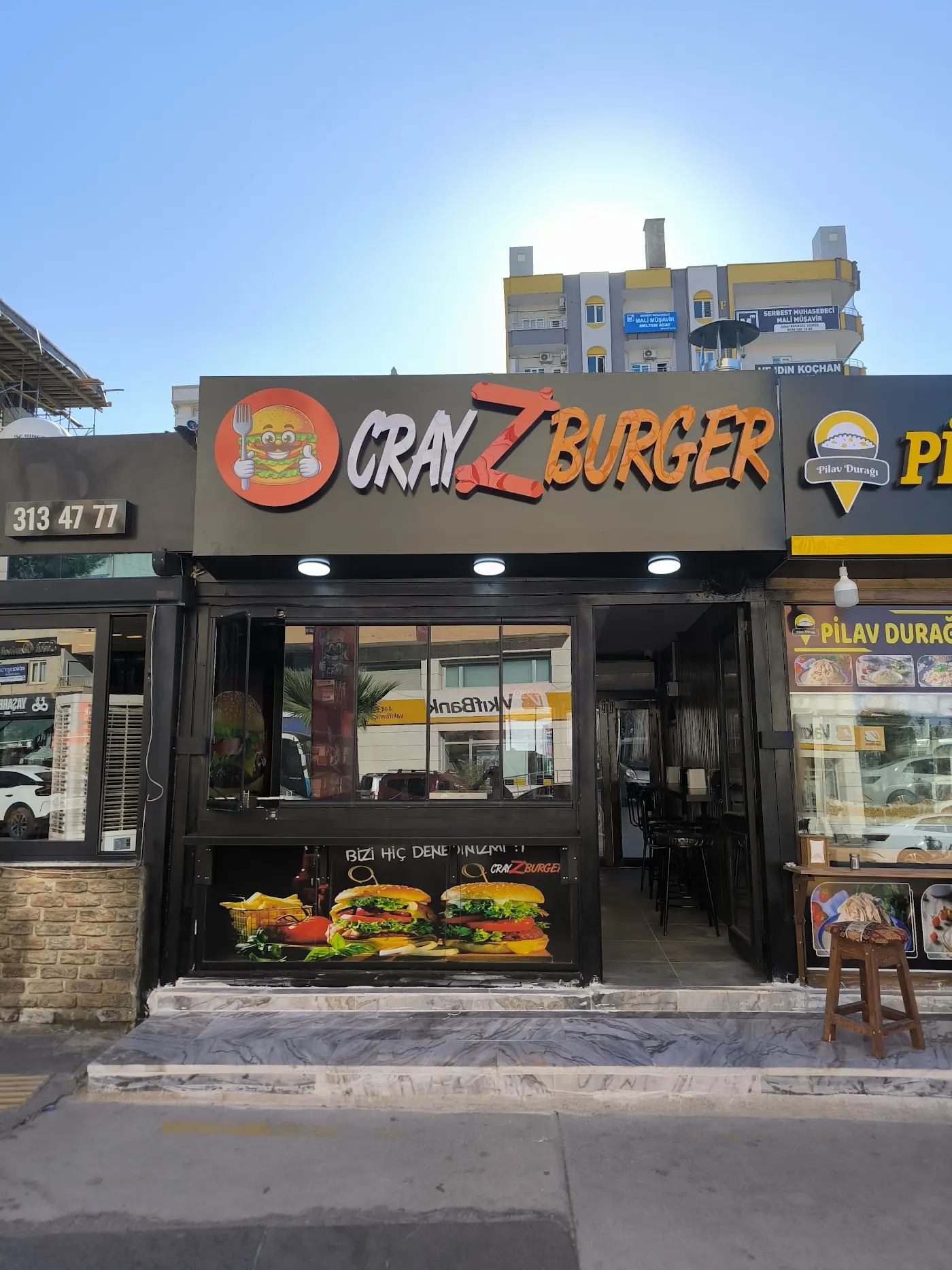 Crayz Burger