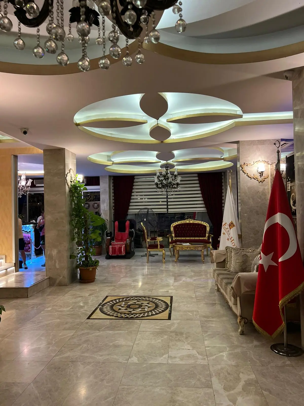Grand Ezel Hotel fotoğraf 3